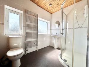 Photo 21- click for photo gallery